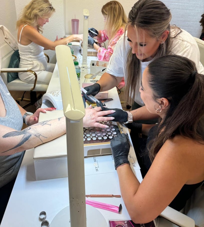 Basic-Schulung Nagelfee Sarah